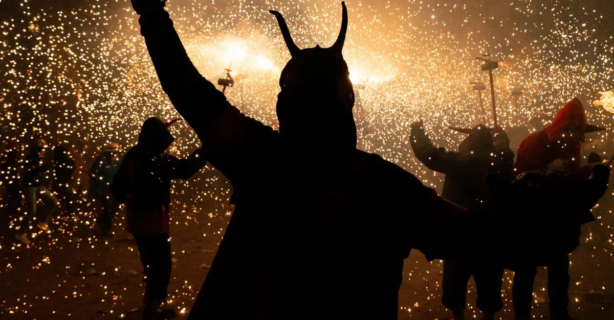 Descubre las tradiciones culturales de España que no puedes perderte