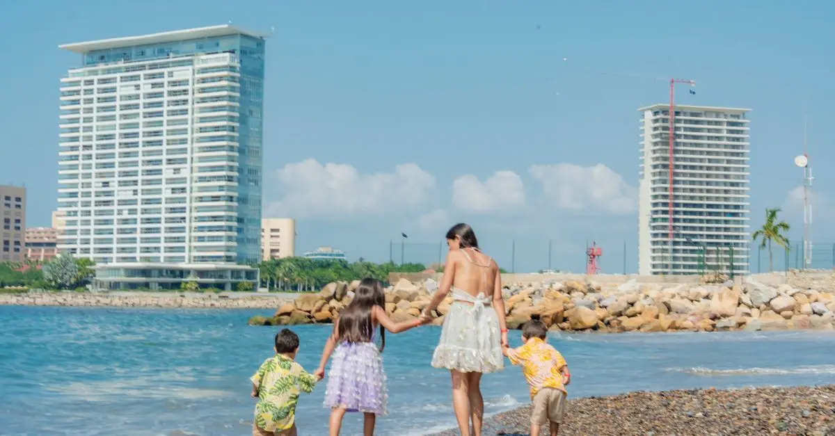 Los mejores consejos para viajar a España con niños